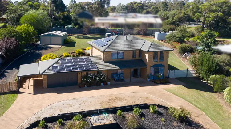 Second view of Homely house listing, 3 Somerset Court, Bannockburn VIC 3331
