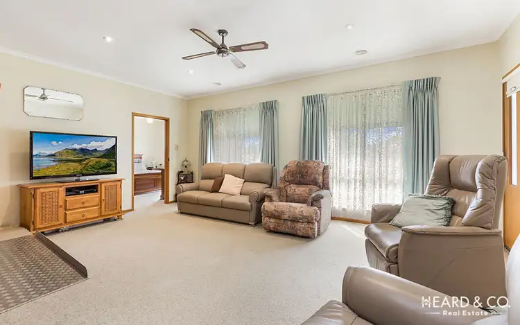 Sixth view of Homely house listing, 7 Billola Court, Eaglehawk VIC 3556