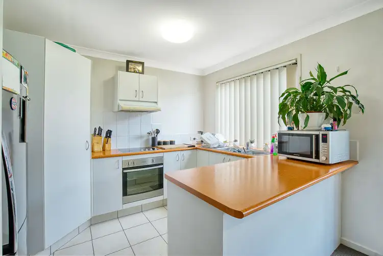 Fifth view of Homely unit listing, 53/24 Amsonia Court, Arundel QLD 4214