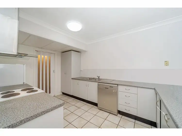 Fourth view of Homely townhouse listing, 9/12-14 Old Common Road, Belgian Gardens QLD 4810