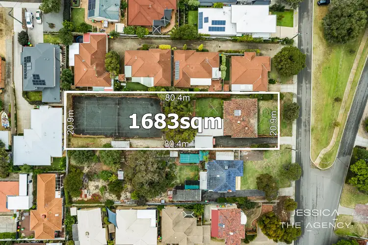 14 McLean Street, Melville WA 6156
