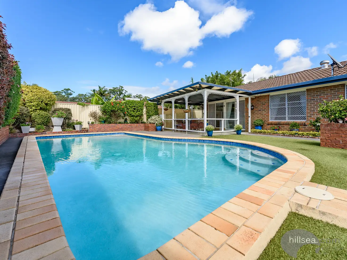 Main view of Homely semi-detached listing, 1/4 Warrie Close, Paradise Point QLD 4216