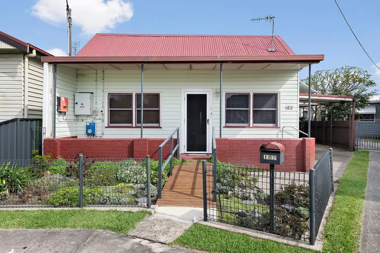 182 Teralba Road, Adamstown NSW 2289