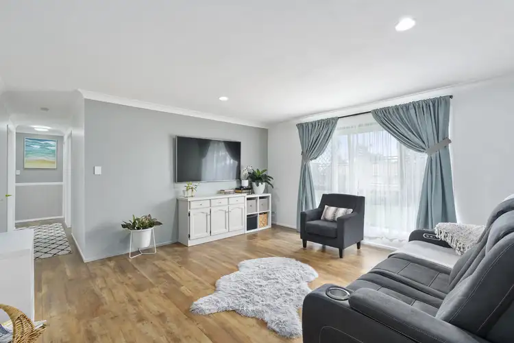 Third view of Homely house listing, 22 Kilmarnock Close, Highland Park QLD 4211