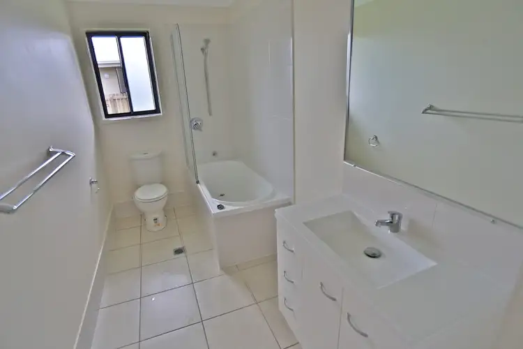 Seventh view of Homely house listing, 3 Amalfi Drive, Zilzie QLD 4710