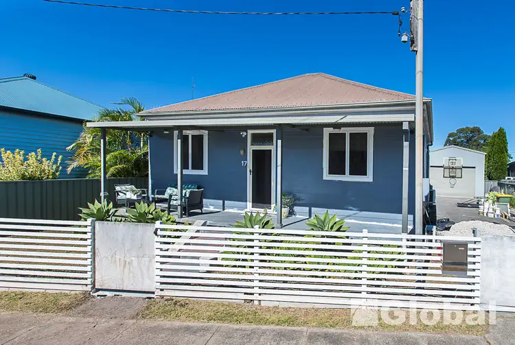 17 George Street, Tighes Hill NSW 2297