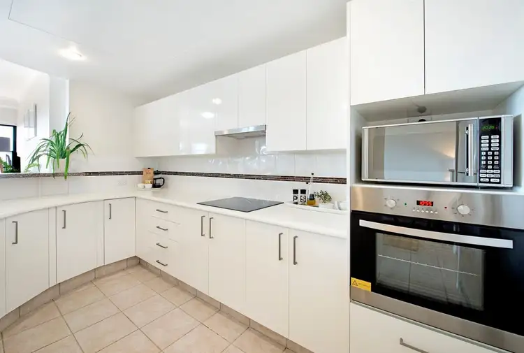 Fifth view of Homely unit listing, A20/1 Great Hall Drive, Miami QLD 4220