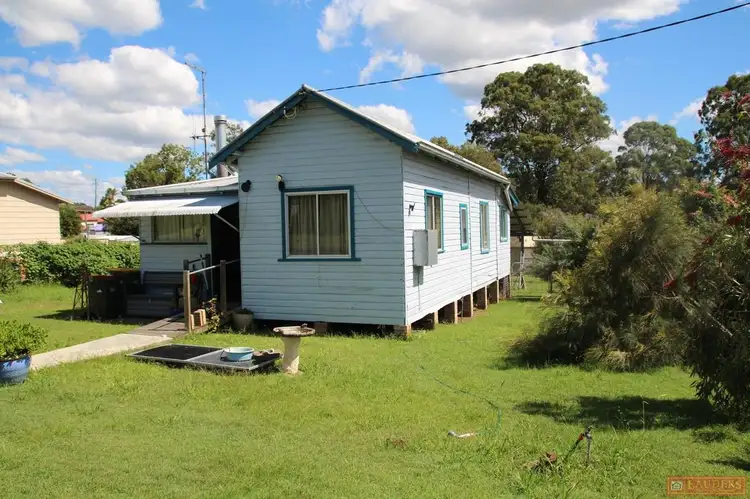 12 Little Street, Wingham NSW 2429