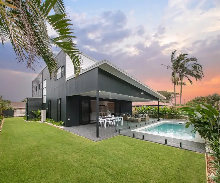3 Perina Street, Warana QLD 4575