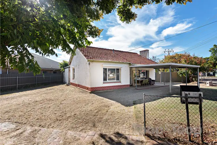 2 Wainwright Street, Clarence Gardens SA 5039