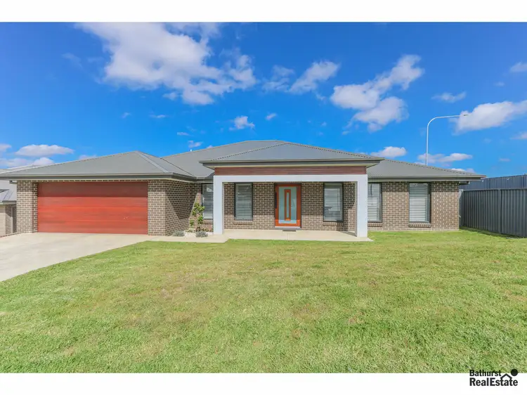 Main view of Homely house listing, 2 Alluvial Place, Kelso NSW 2795