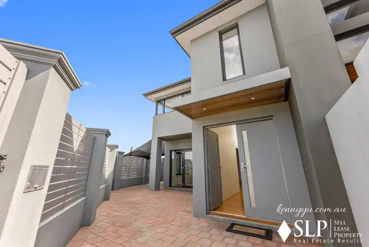 8 Belcastro Way, Madeley WA 6065