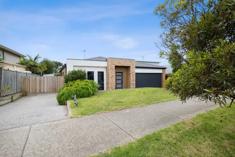 32 Shorebreak Street, Torquay VIC 3228