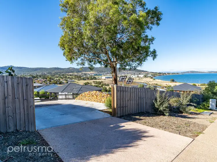 3 Maria Orr Street, Rokeby TAS 7019