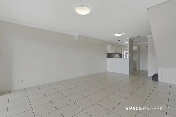Fourth view of Homely apartment listing, 8/505 Boundary Street, Spring Hill QLD 4000