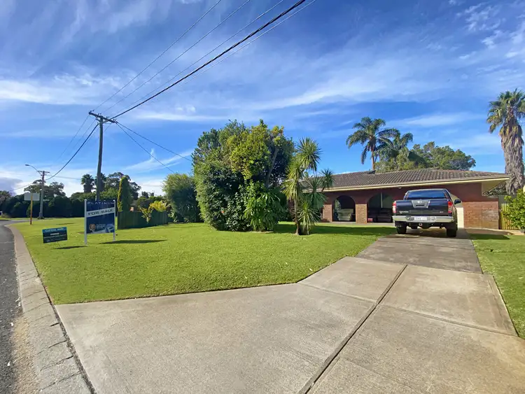 Fifth view of Homely house listing, 18 Banyandah Boulevard, Wanneroo WA 6065