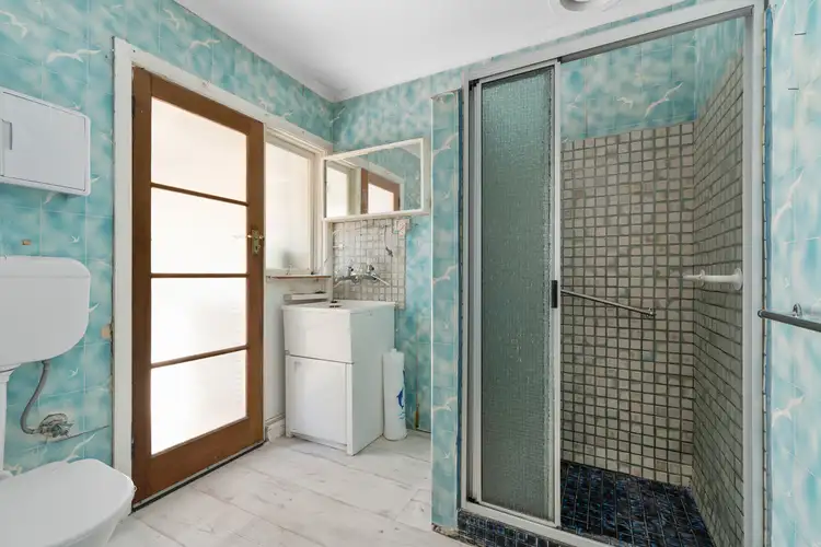 Fifth view of Homely unit listing, 8/12 Muir Street, Frankston VIC 3199