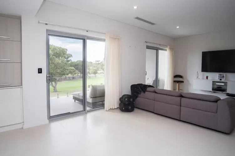 Fifth view of Homely house listing, 4/140 St Andrews Drive, Yanchep WA 6035