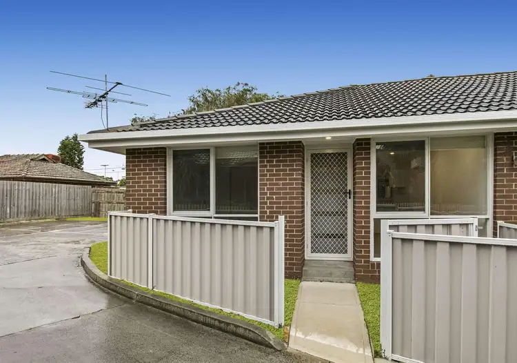7/7 Rhoden Court, Dandenong North VIC 3175
