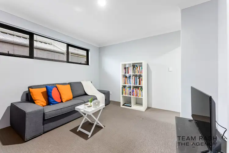 Sixth view of Homely house listing, 19 Donatti Retreat, Caversham WA 6055