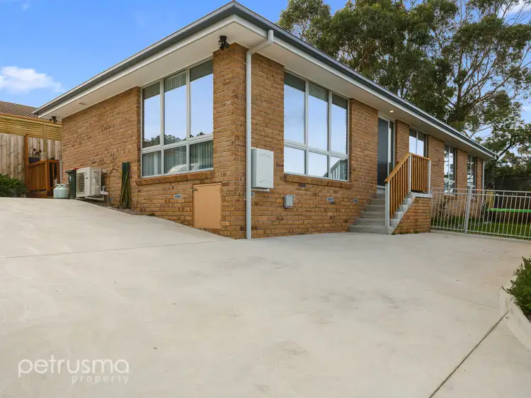 2/40 Hiern Road, Blackmans Bay TAS 7052