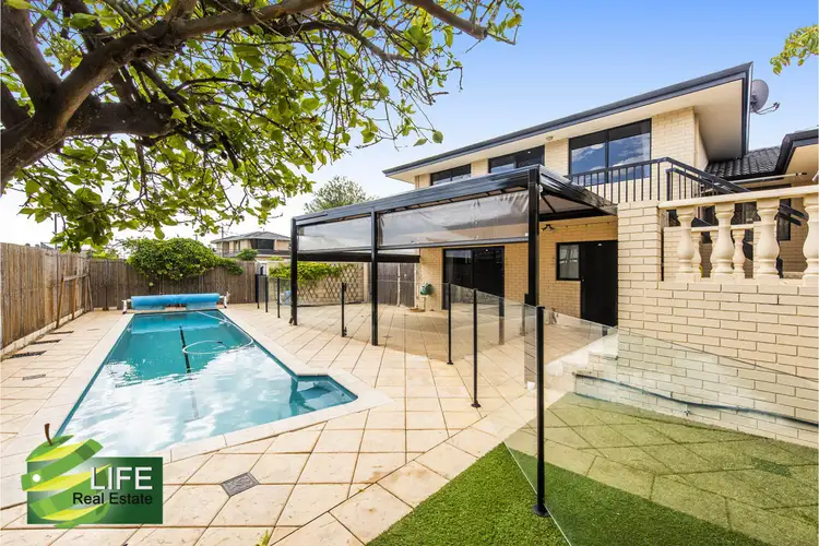 38 Kookaburra Street, Stirling WA 6021