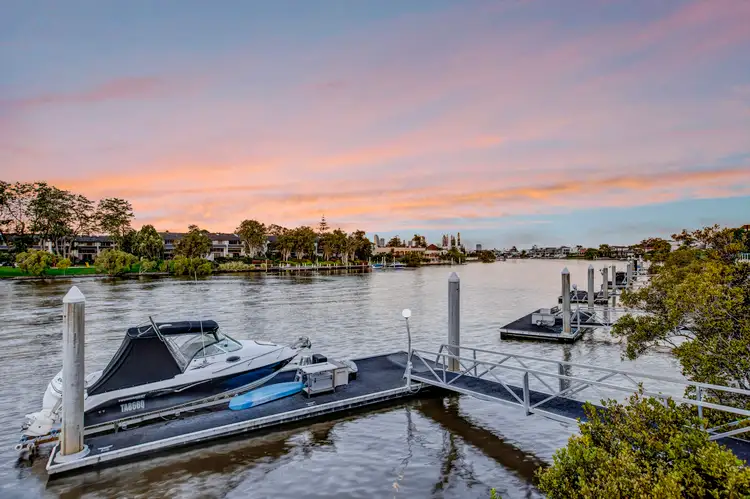 43 Conifer Crescent, Broadbeach Waters QLD 4218