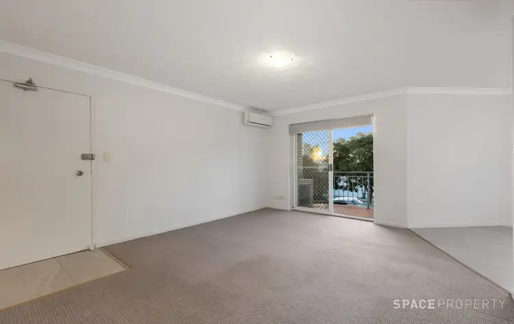 Third view of Homely unit listing, 2/42 Whytecliffe Street, Albion QLD 4010