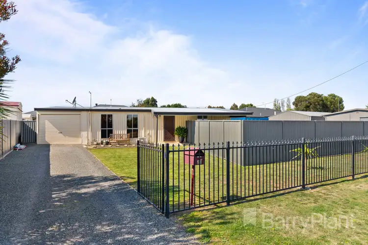 22 Lyons Street, Miners Rest VIC 3352