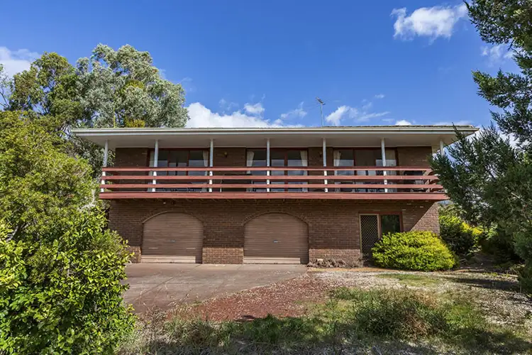 9 Gleneagles Court, Darley VIC 3340