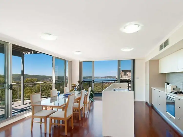 482/80 John Whiteway Drive, Gosford NSW 2250