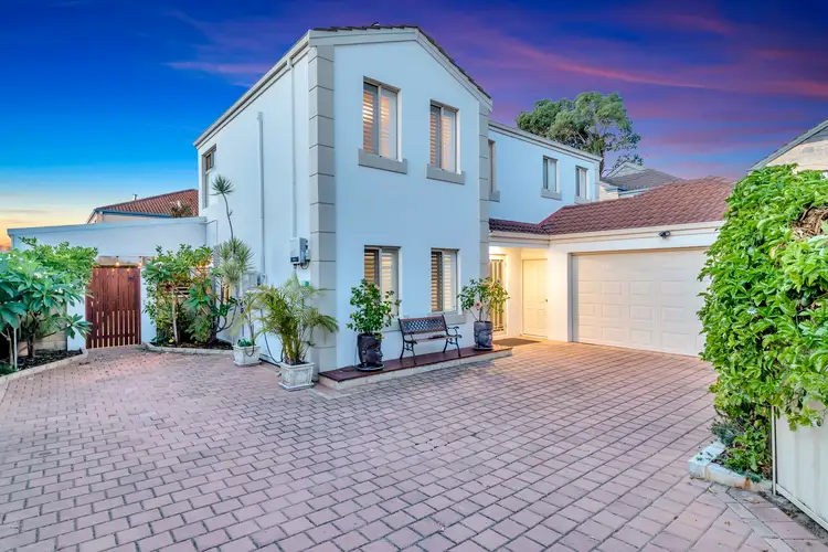 2/16 Harrison Street, Rockingham WA 6168