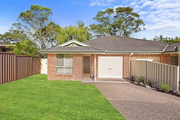 2/123 Woodview Avenue, Lisarow NSW 2250