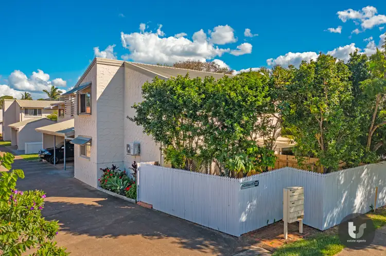 Main view of Homely townhouse listing, 2/221 Middle Street, Cleveland QLD 4163