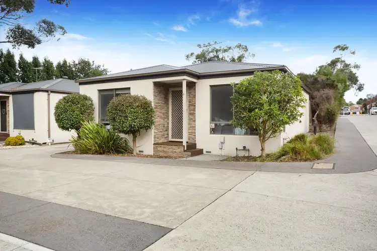 Main view of Homely unit listing, 2/145 Union Road, Langwarrin VIC 3910