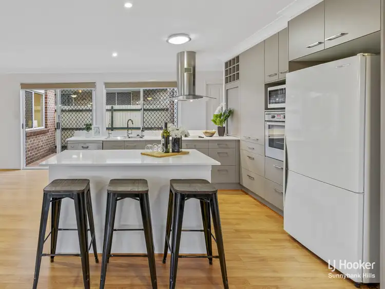 Fifth view of Homely house listing, 2 Daffodil Place, Runcorn QLD 4113