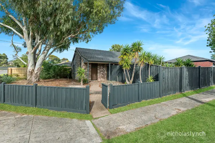 7 Greenwood Drive, Carrum Downs VIC 3201