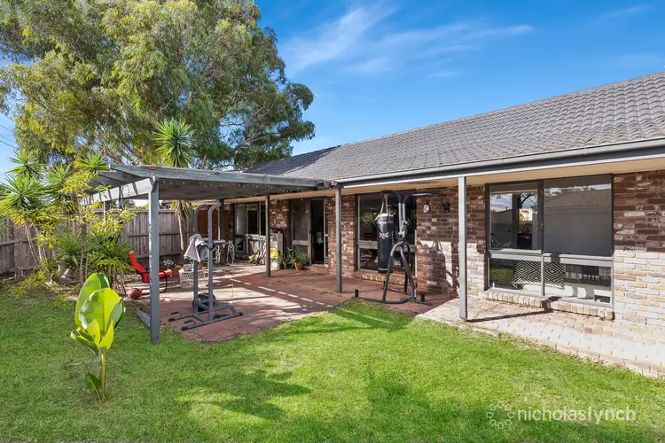Fifth view of Homely house listing, 7 Greenwood Drive, Carrum Downs VIC 3201