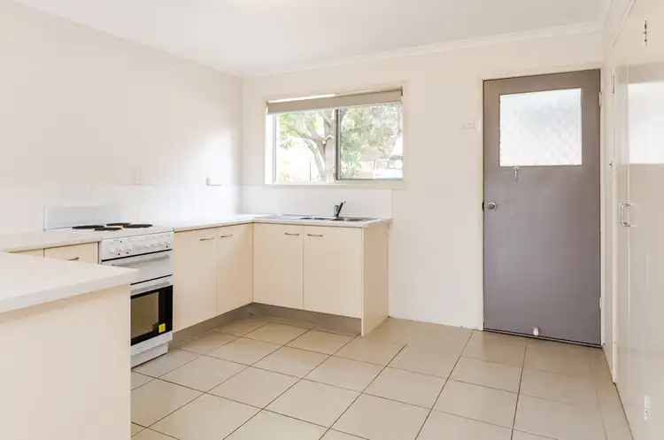 Fourth view of Homely unit listing, 1/43 Harbour Terrace, Gladstone Central QLD 4680