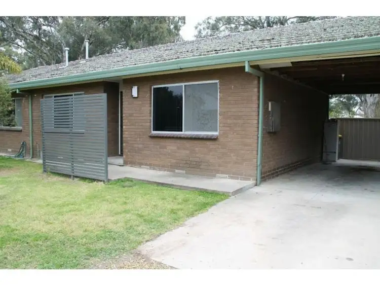 9 Valdoris Avenue