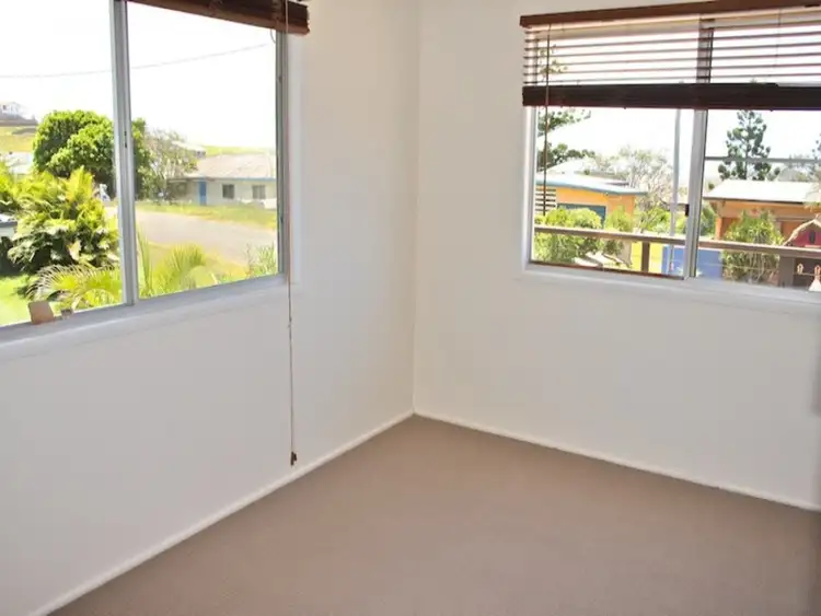 Seventh view of Homely house listing, 10 Arthur Street, Zilzie QLD 4710