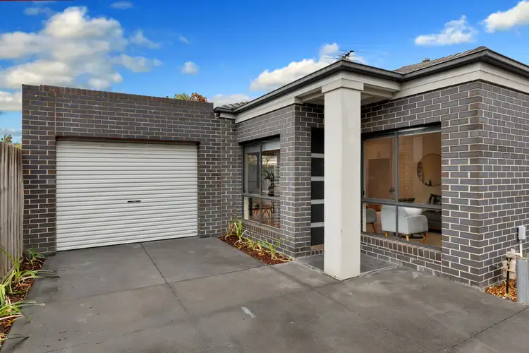 Main view of Homely unit listing, 2/4 Howard Court, Glenroy VIC 3046