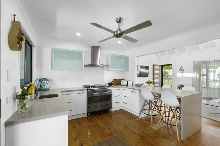 Second view of Homely house listing, 25 Lytham Court, Highland Park QLD 4211