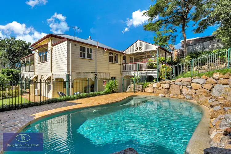 21 Highview Terrace, St Lucia QLD 4067