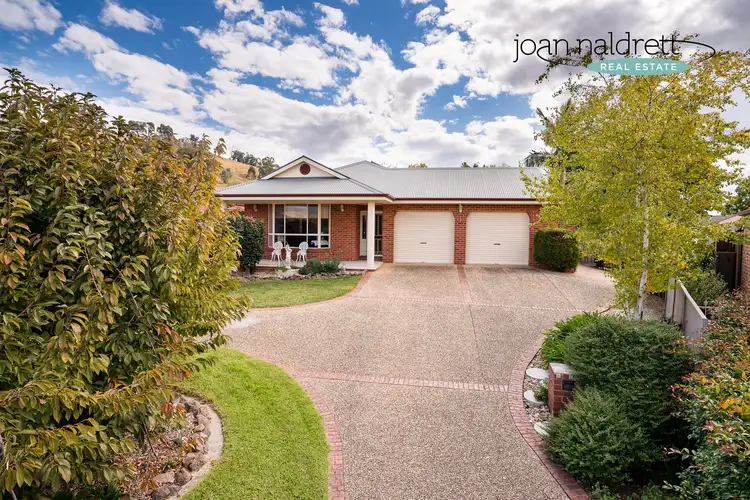 Main view of Homely house listing, 2 Berkeley Close, Wodonga VIC 3690