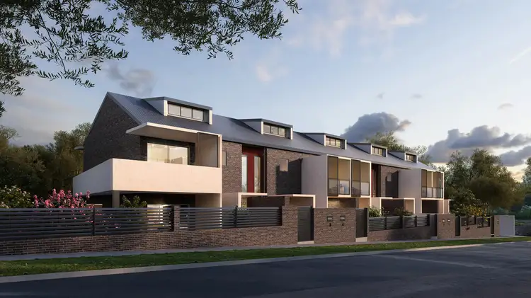 2/19 old berowra Road, Hornsby NSW 2077