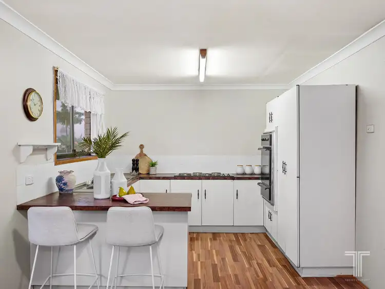 Sixth view of Homely house listing, 48 Cadogan Street, Carindale QLD 4152