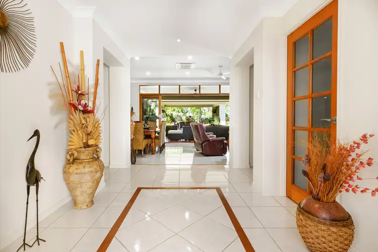 Sixth view of Homely house listing, 2 Petecost Close, Glen Eden QLD 4680