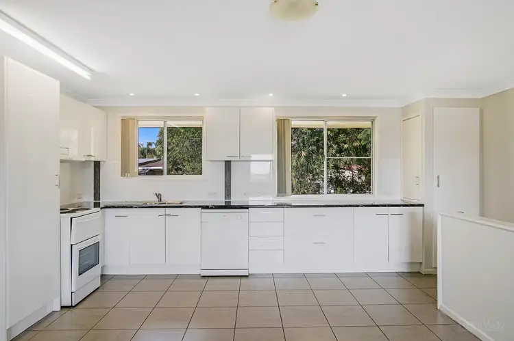 6/22 Kirklees Street, Newtown QLD 4350