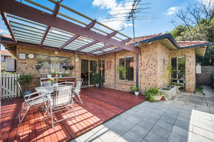 3/26 Queens Crescent
